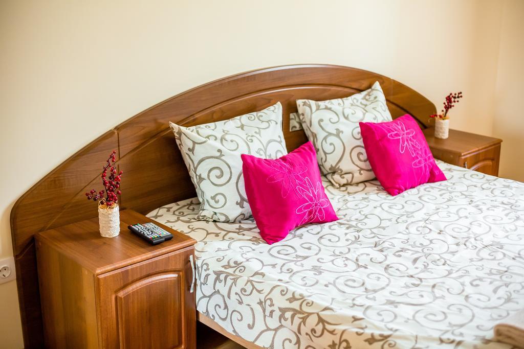 On Yana Zhizhky Apartament